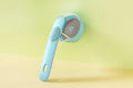 VelvetyPaws™ AquaShower Pro – Pommeau de Douche Brosse & Distributeur de Shampoing